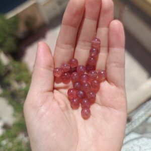 سنگ استرابری کوارتز دونه ای