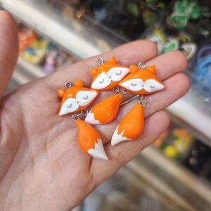 آویز روباه خمیری